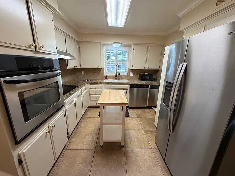 1265 W Pinedale Ave — Photo 4