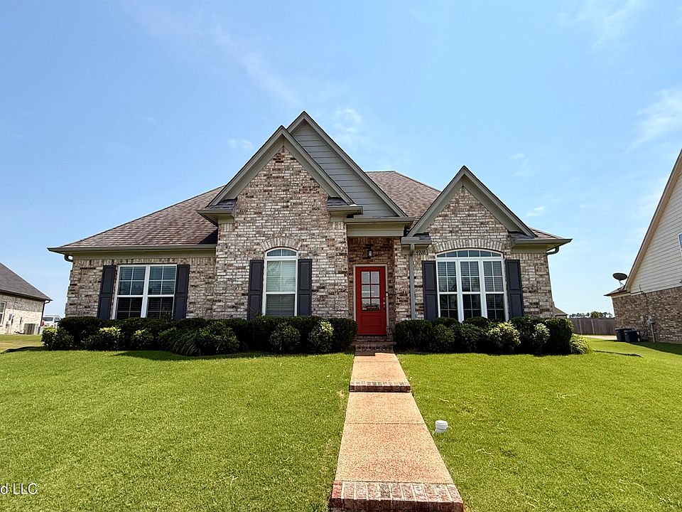 1st image of 4928 E Margarette Cir