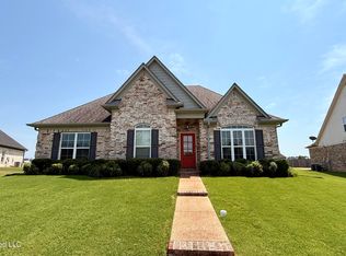 4928 E Margarette Cir, Olive Branch, MS 38654