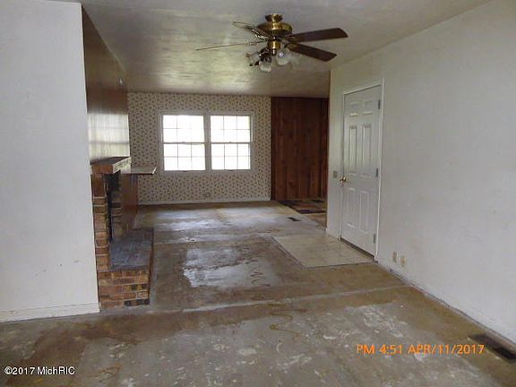 4th image of 314 Shamrock Dr