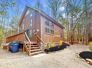 206 Black Bear Rd, Lake Ariel, PA 18436