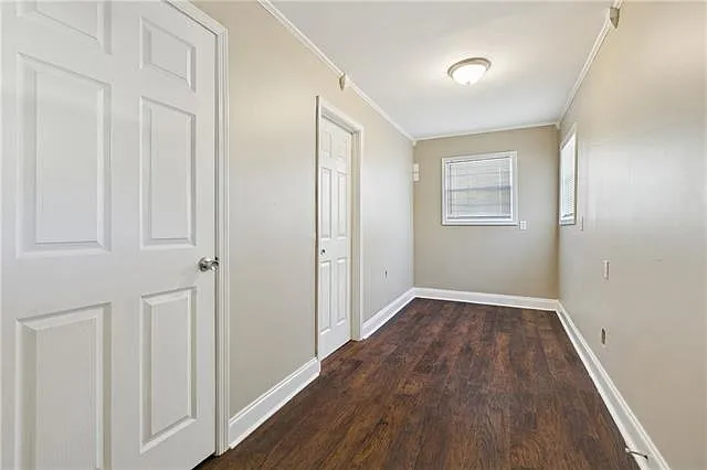 4 bed, 2.0 bath, 1750 sqft, $2,300 — Photo 3