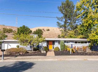 15 La Salle Dr, Moraga, CA 94556