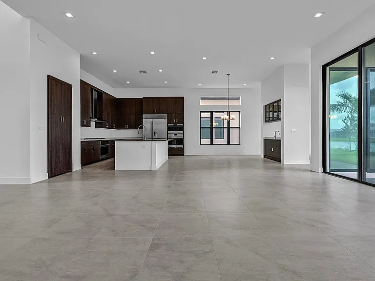 9523 Riverside Park Dr — Photo 30