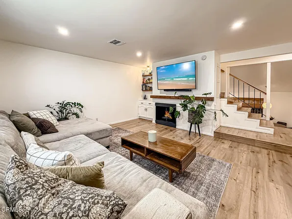 5465 Newcastle Ave APT 6, Encino, CA 91316