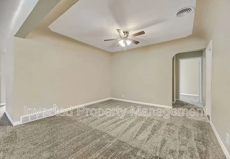 5410 E Asbury Ave — Photo 5