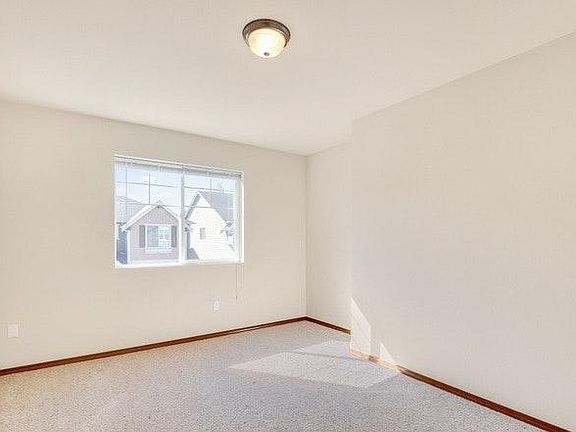 Other bedroom (2nd floor)
