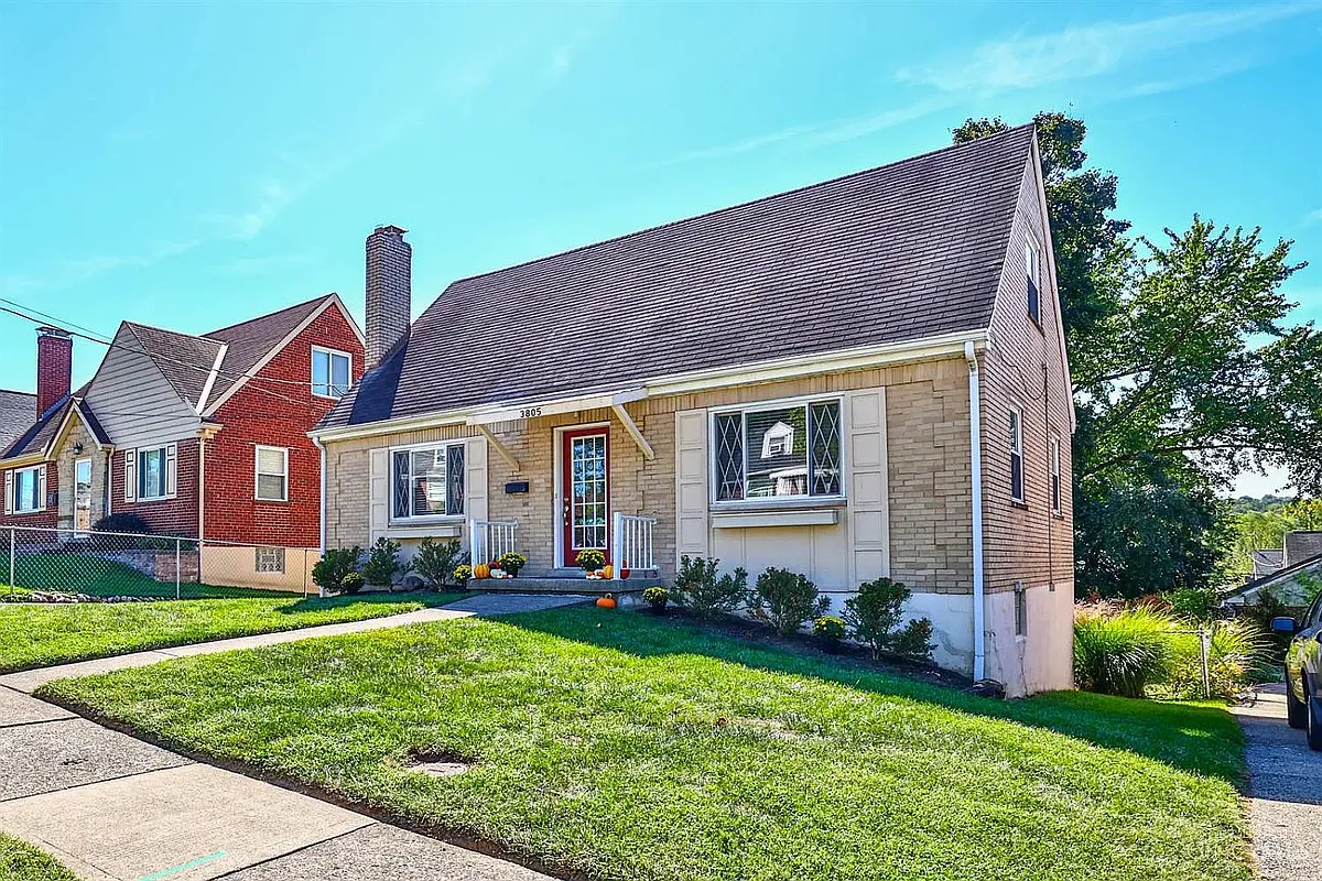 Building Photo - 3805 Meadowlark Ln