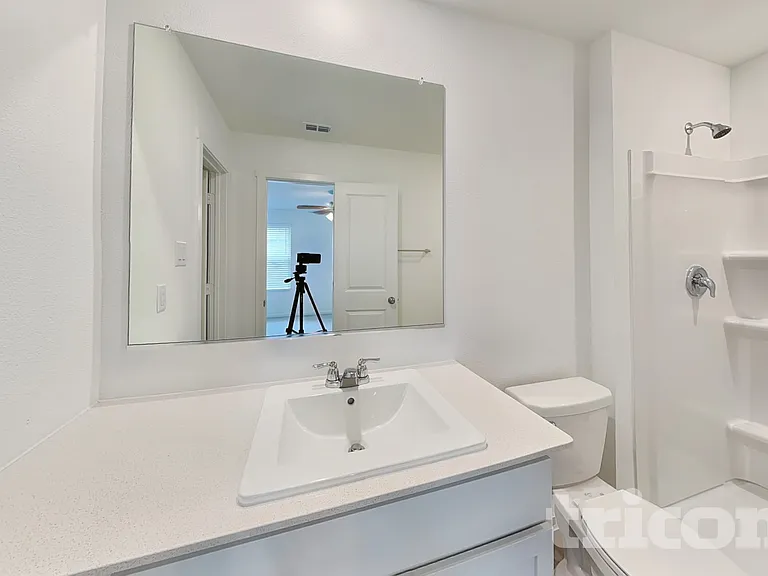 10712 Cowhide Ln — Photo 8