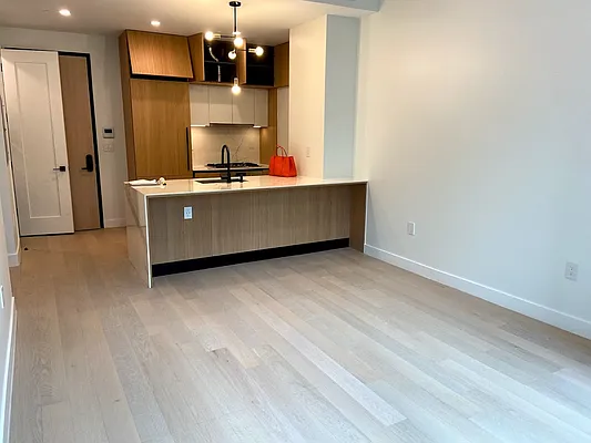 Rented by Nooklyn NYC LLC | media 23