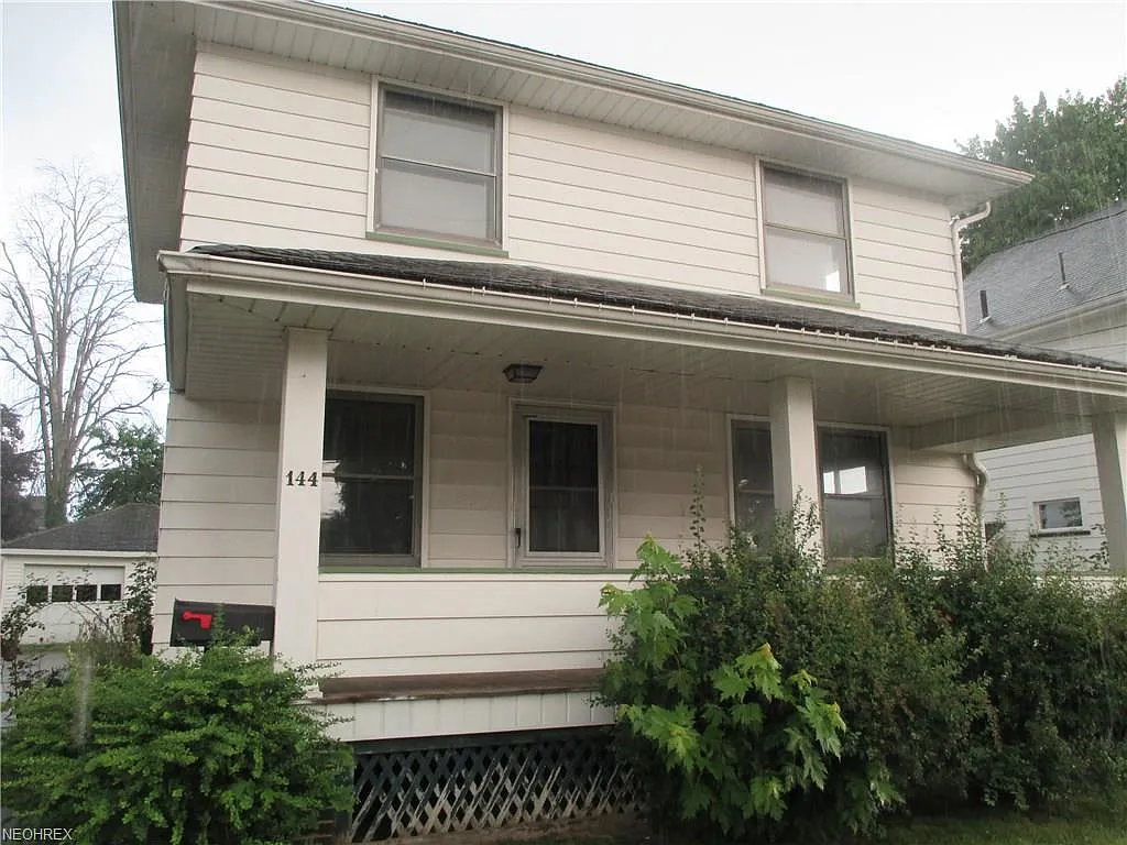 144 Creed St photo 1