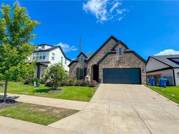2300 SW Preston Park Ave, Bentonville, AR 72713