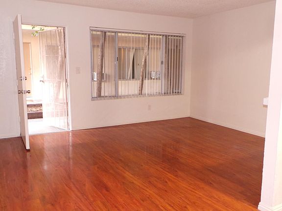 3rd image of 12920 Dalewood St APT 25