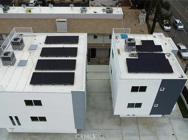 6845 N Haskell Ave #1 — Photo 4