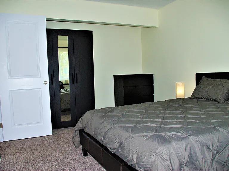2633 Highland Ave #5 — Photo 21