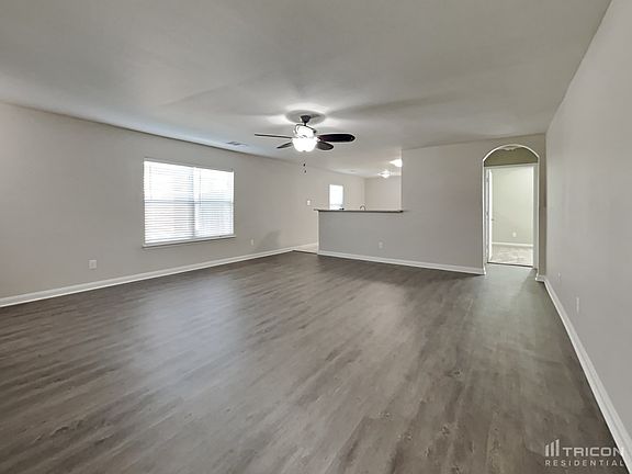 3rd image of 8920 Highland Orchard Dr