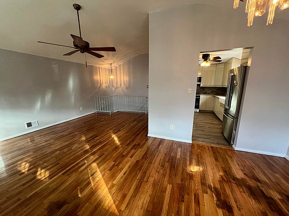 2nd image of 571 Woolley Ave #2F