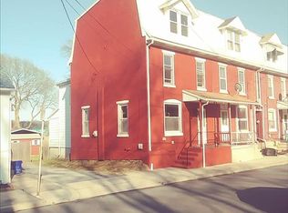27 S Hull St, Sinking Spring, PA 19608