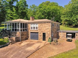 54 Arnold Cemetery Rd, Camden, TN 38320