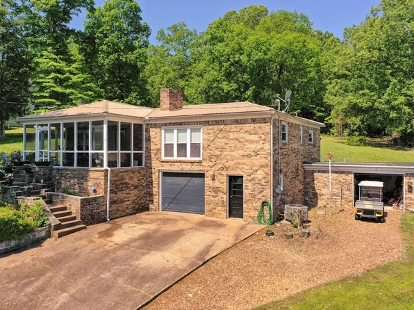 54 Arnold Cemetery Rd, Camden, TN 38320