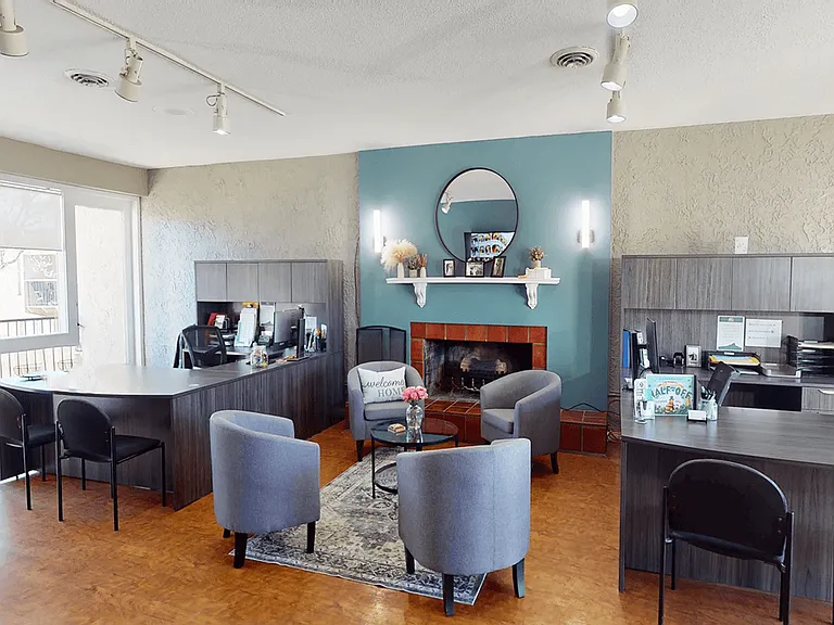 The Cedar Trace Leasing Office