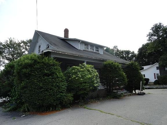 3rd image of 2436 Hartford Ave