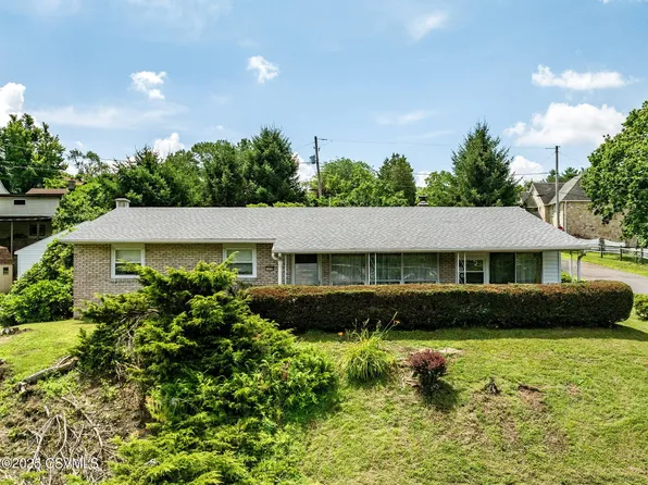 1650 W Mulberry St, Coal Township, PA 17866