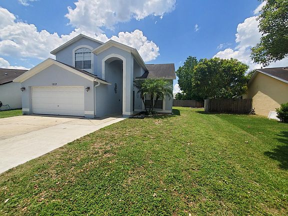 2nd image of 1227 Sweet Gum Dr