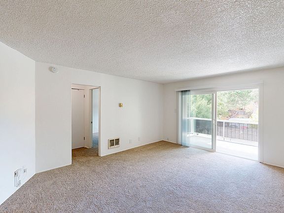 3rd image of 1821 Lincoln Ave #306