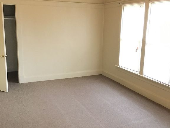 3rd image of 1837 Lincoln St APT 2F