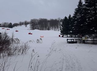 39 Pine River Cres, Mulmur, ON L9V 3H3