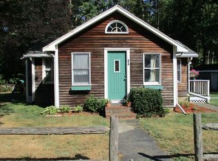 24 Fairview St, Middleboro, MA 02346