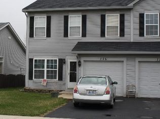 726 S Bayles Dr, Romeoville, IL 60446