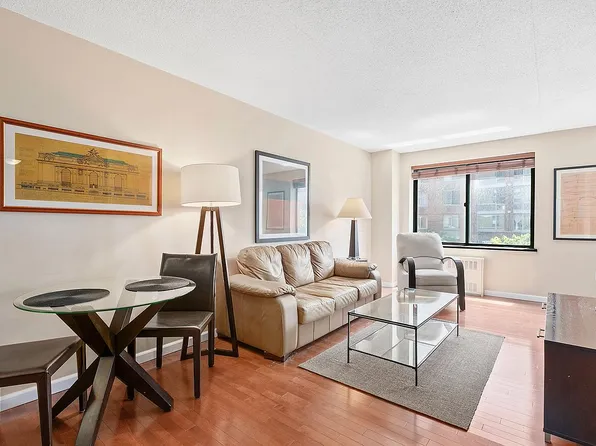 280 Rector Pl APT 4L, New York, NY 10280