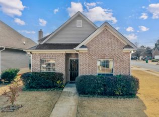 1048 Alden Glen Dr, Moody, AL 35004