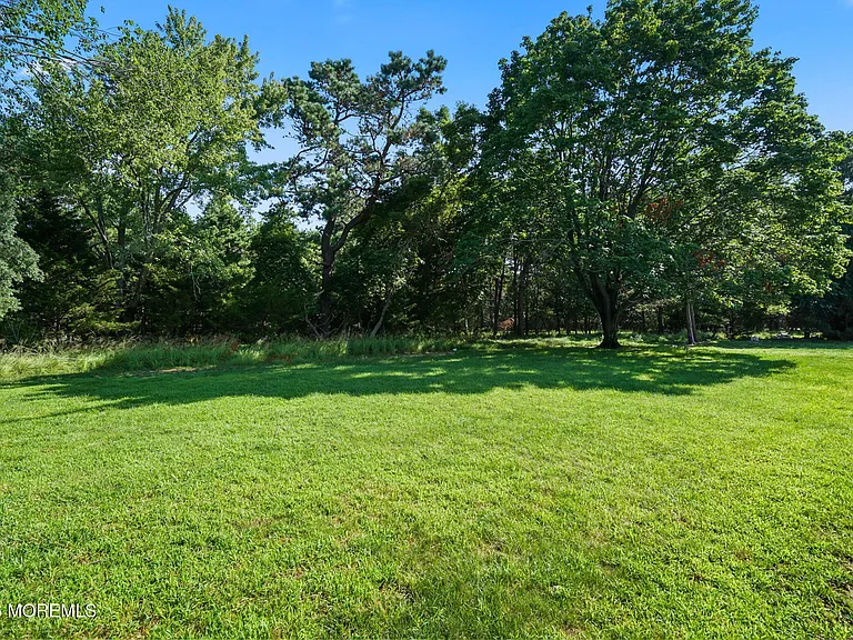 218 Fort De France Ave — Photo 21
