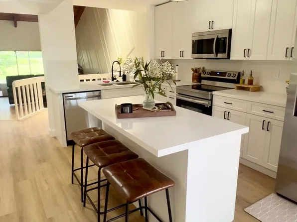 (undisclosed Address), Fort Lauderdale, FL 33324