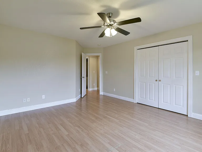 Mountain Grove Duplexes - 514MA — Photo 4