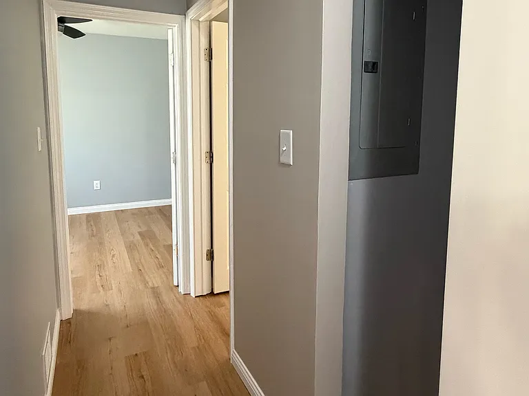 Hallway (Second floor)