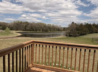 16515 85th St NE, New London, MN 56273