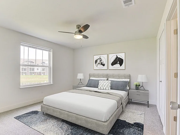 Signature Pointe Apartment Homes — Photo 40