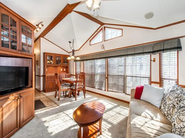 131 Sycamore Village, Vernon Twp., NJ 07461
