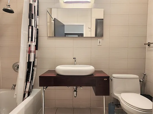 Rented by Abode Residential LLC | media 9