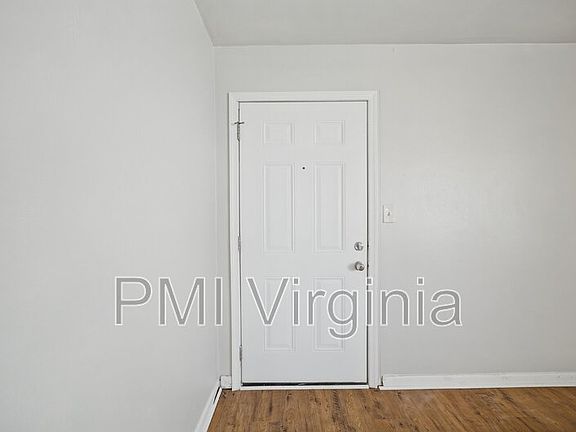 5th image of 417 E Little Creek Rd Unit 6
