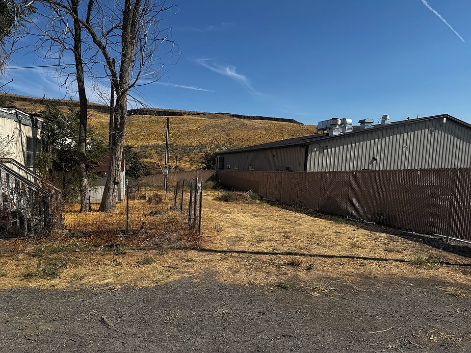 1st image of 475 Shane Dr #11534322