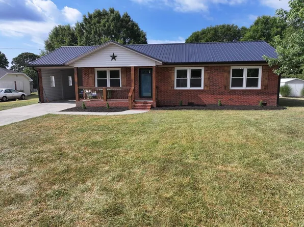 5032 Worsham Ct, Danville, VA 24540