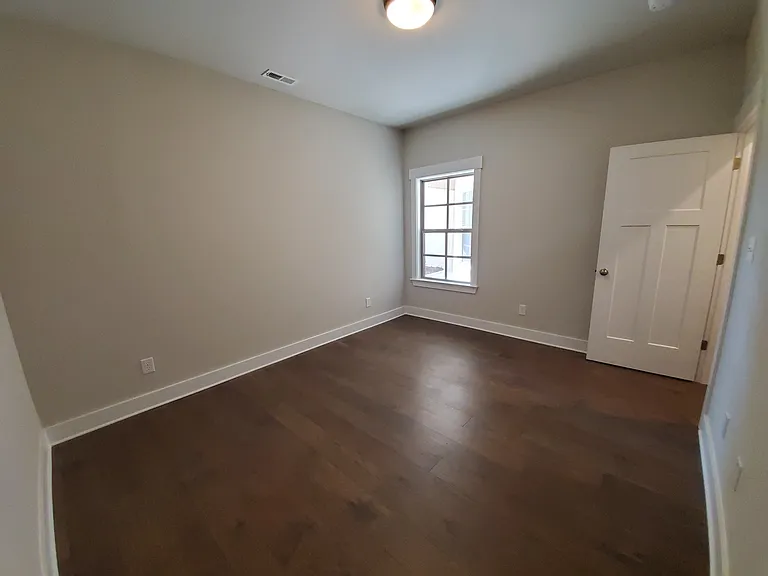 115 Harvester Dr — Photo 13