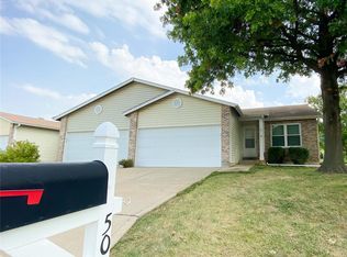 50 Broken Oak Ct #A-2803, Saint Charles, MO 63304