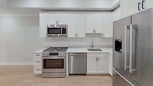 47 Englewood Ave #2R Photo 1