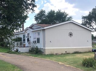 942 Gordon Ave, Pampa, TX 79065